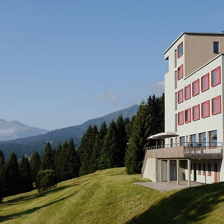 Valbella-Lenzerheide Youth Hostel Exterior photo