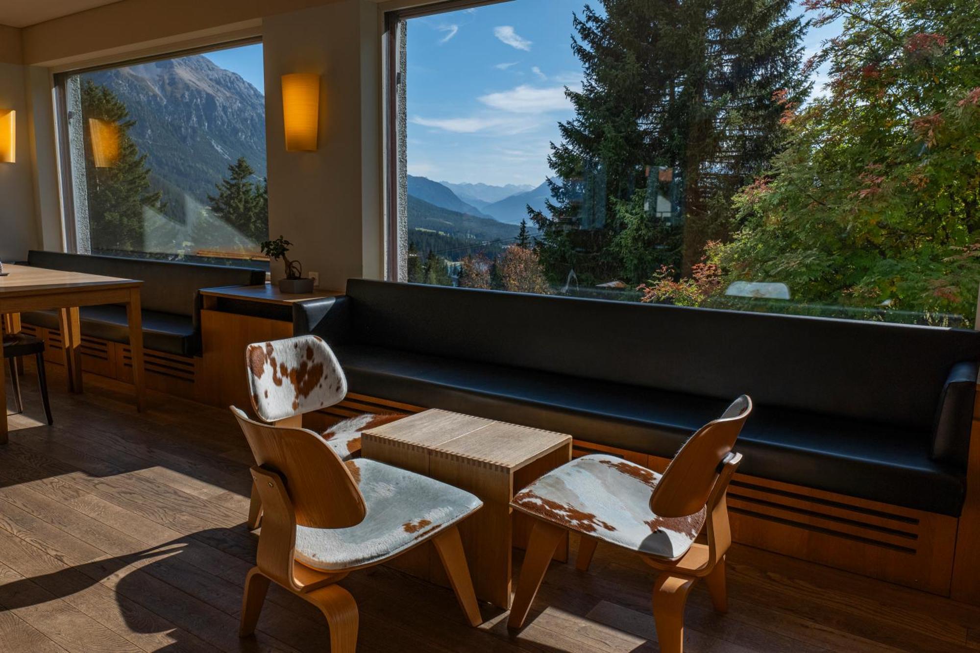 Valbella-Lenzerheide Youth Hostel Exterior photo