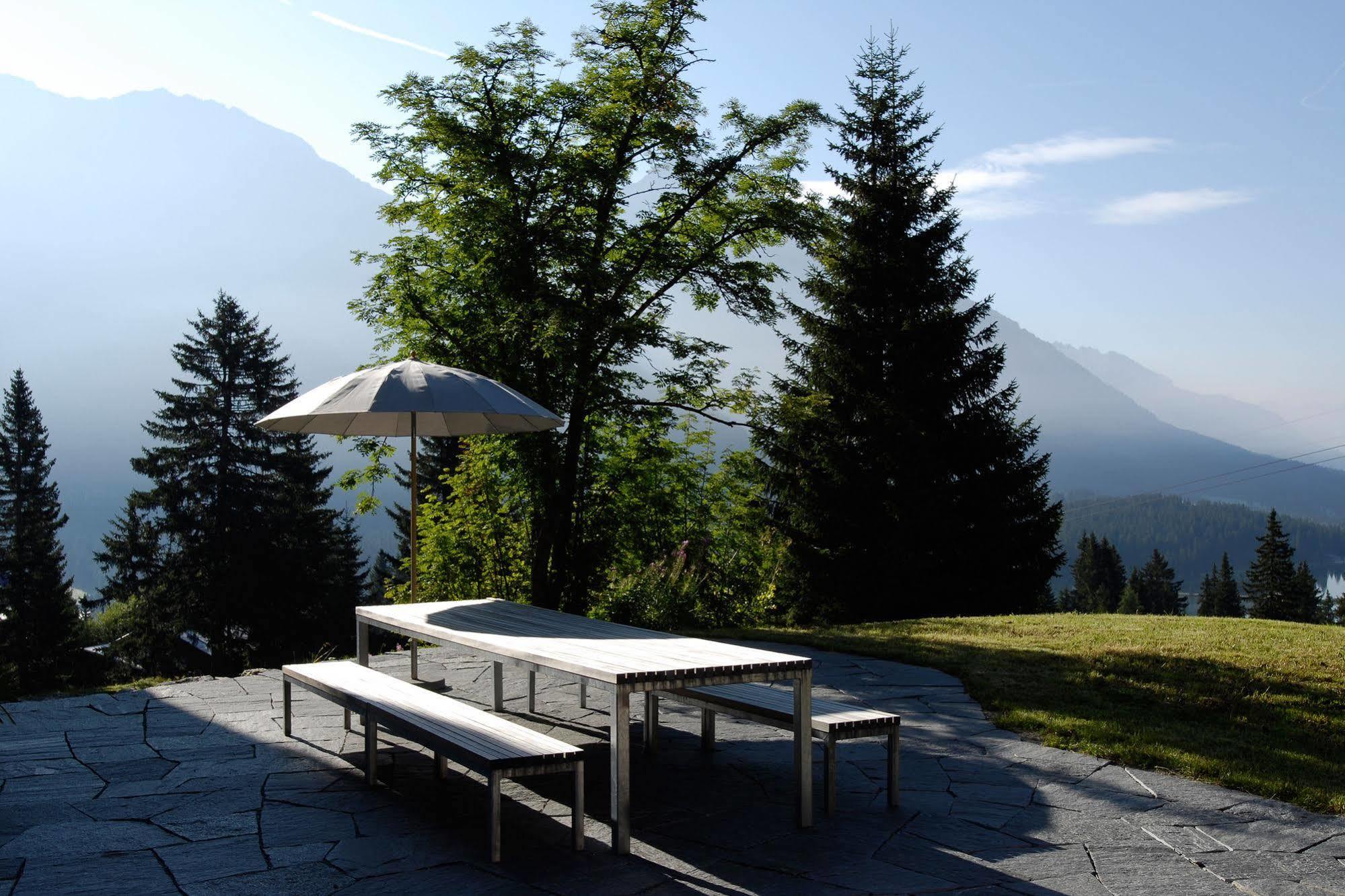 Valbella-Lenzerheide Youth Hostel Exterior photo